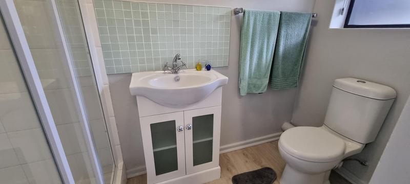 5 Bedroom Property for Sale in Reebok Western Cape